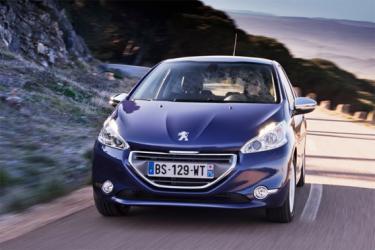 Peugeot 208 3D 