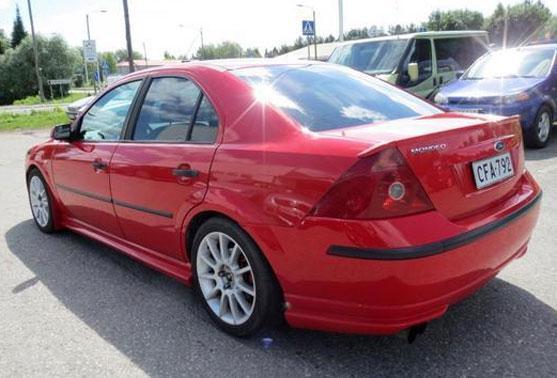 Ford Mondeo 4d