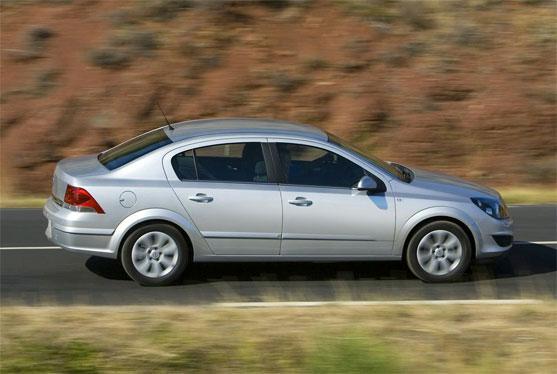 Opel Astra Family Sedan