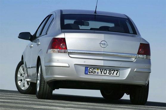 Opel Astra Family Sedan