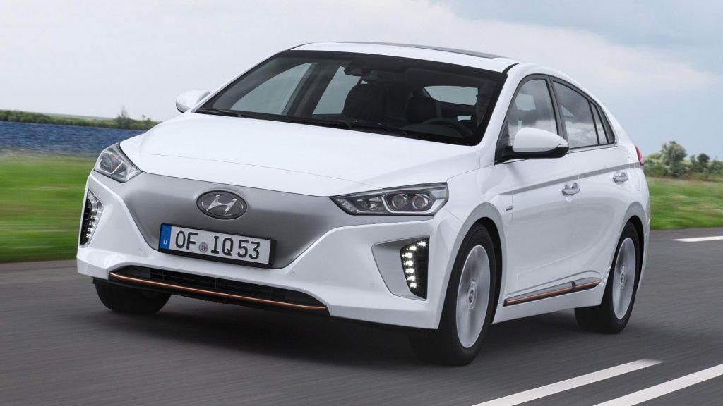 Hyundai Ioniq Electric белый