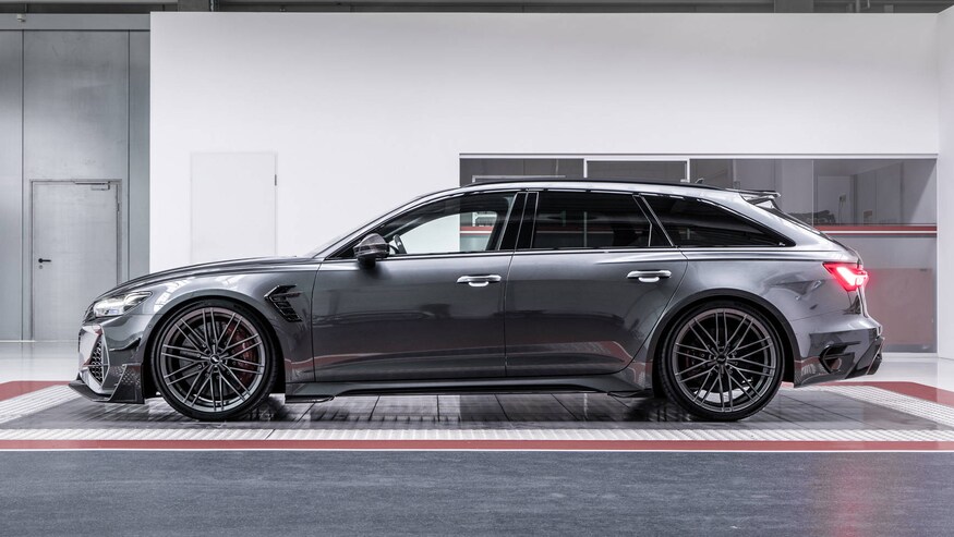 Audi представляет RS 6-R