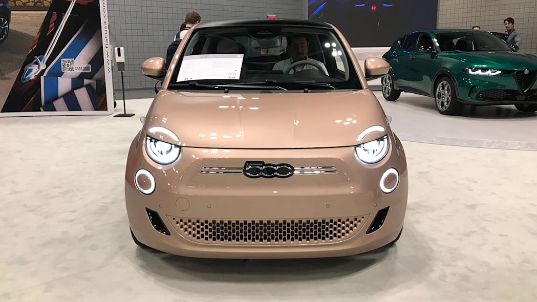 Обзор электромобиля Fiat 500 Electric