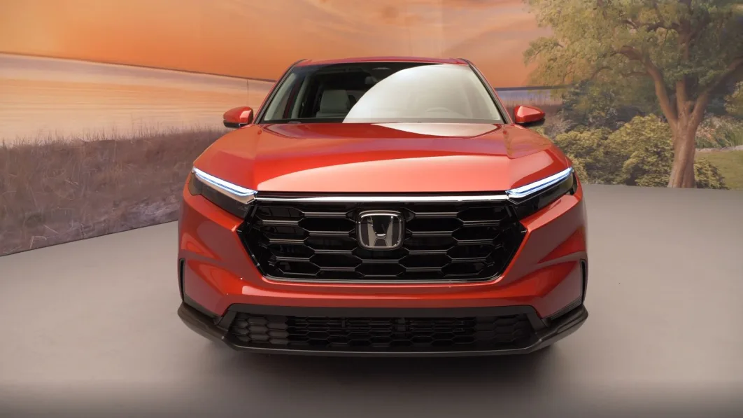 Обзор Honda CR-V 2023 года